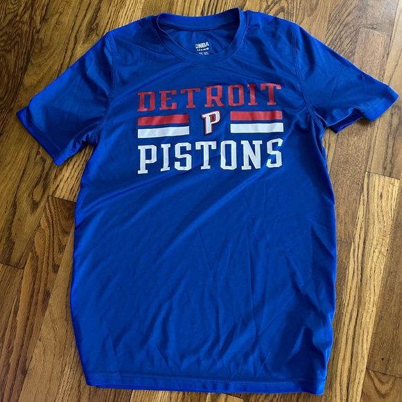 Boys Detroit Pistons shirt - Picture 1 of 2